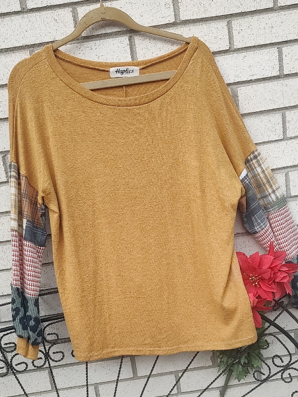 Haptics Top